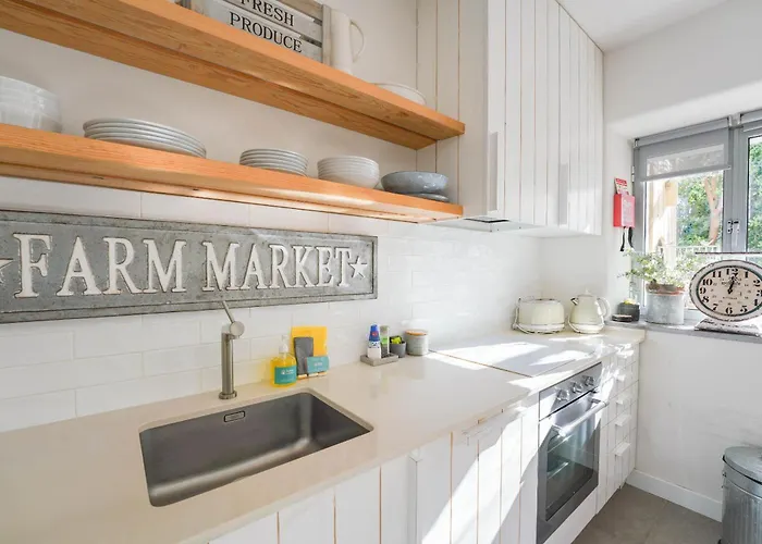 Charming Design House In With Garden - 41